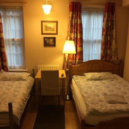 Central Greenwich Guest Rooms Londra Exterior foto