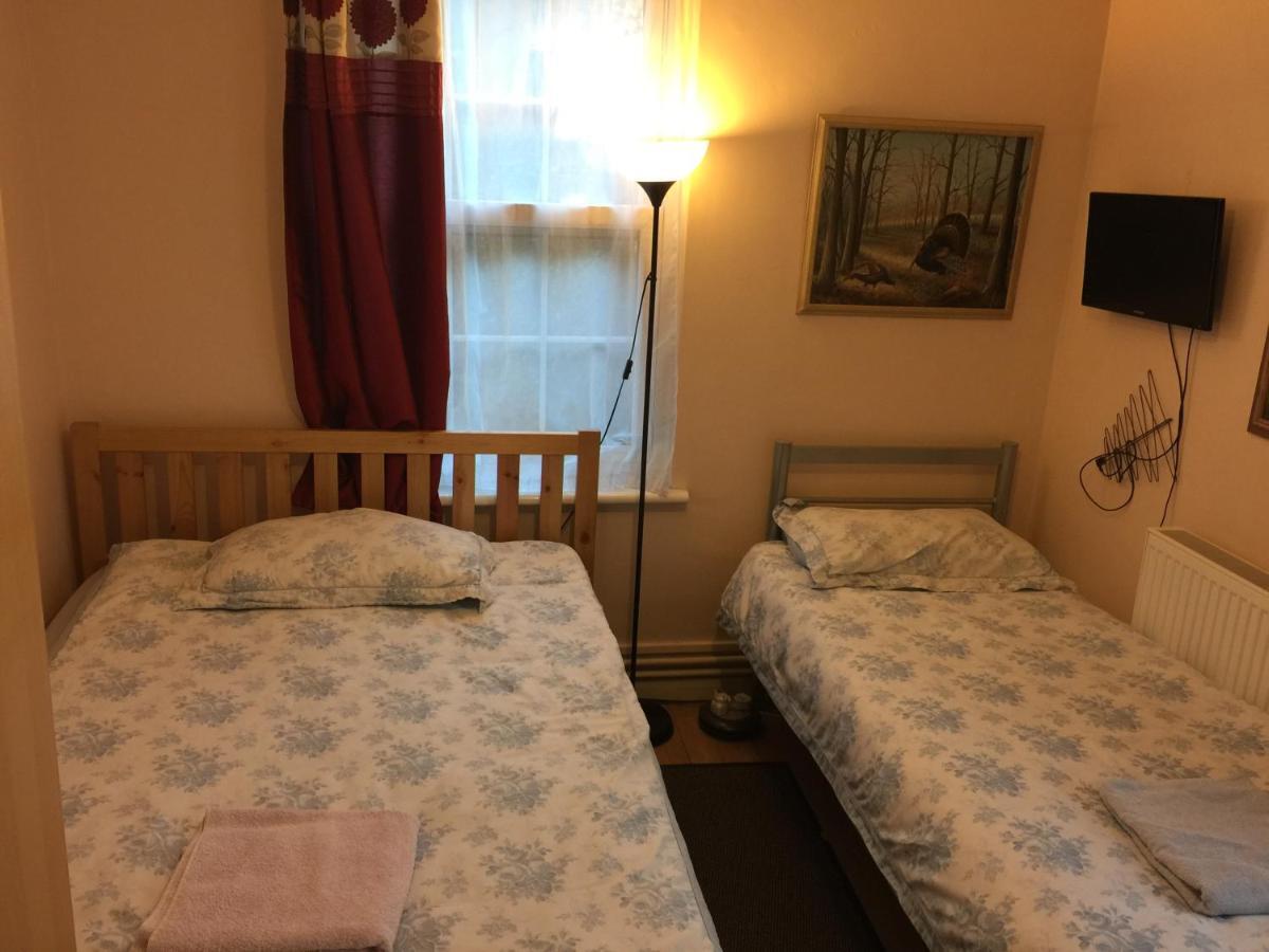 Central Greenwich Guest Rooms Londra Exterior foto