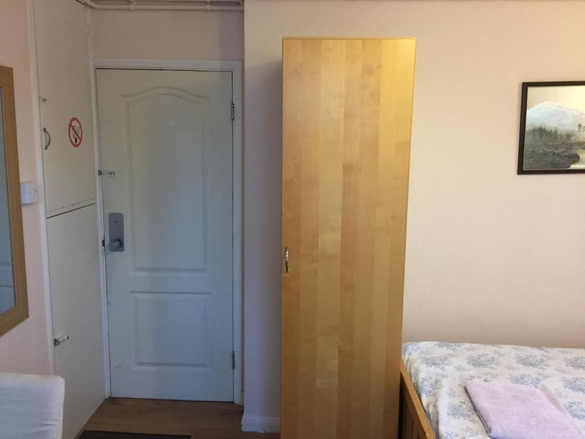 Central Greenwich Guest Rooms Londra Exterior foto